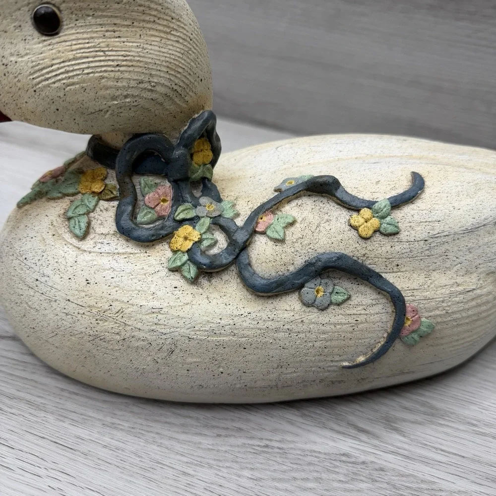 N/A charming vintage